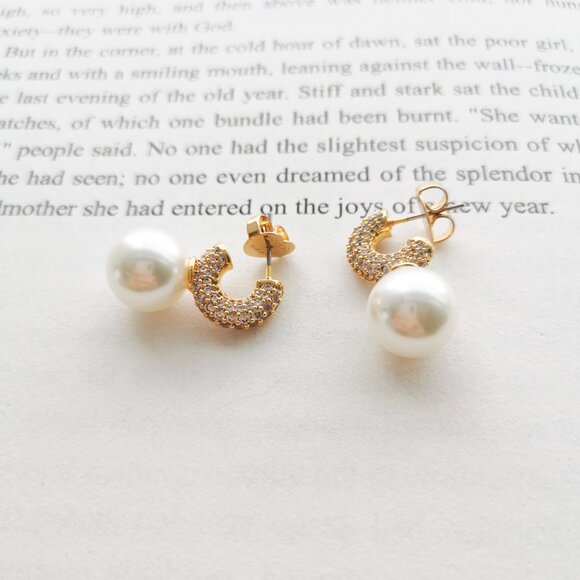 kate spade Jewelry - NEW KATE SPADE Showtime Pave Gold Drop Huggie Earrings
